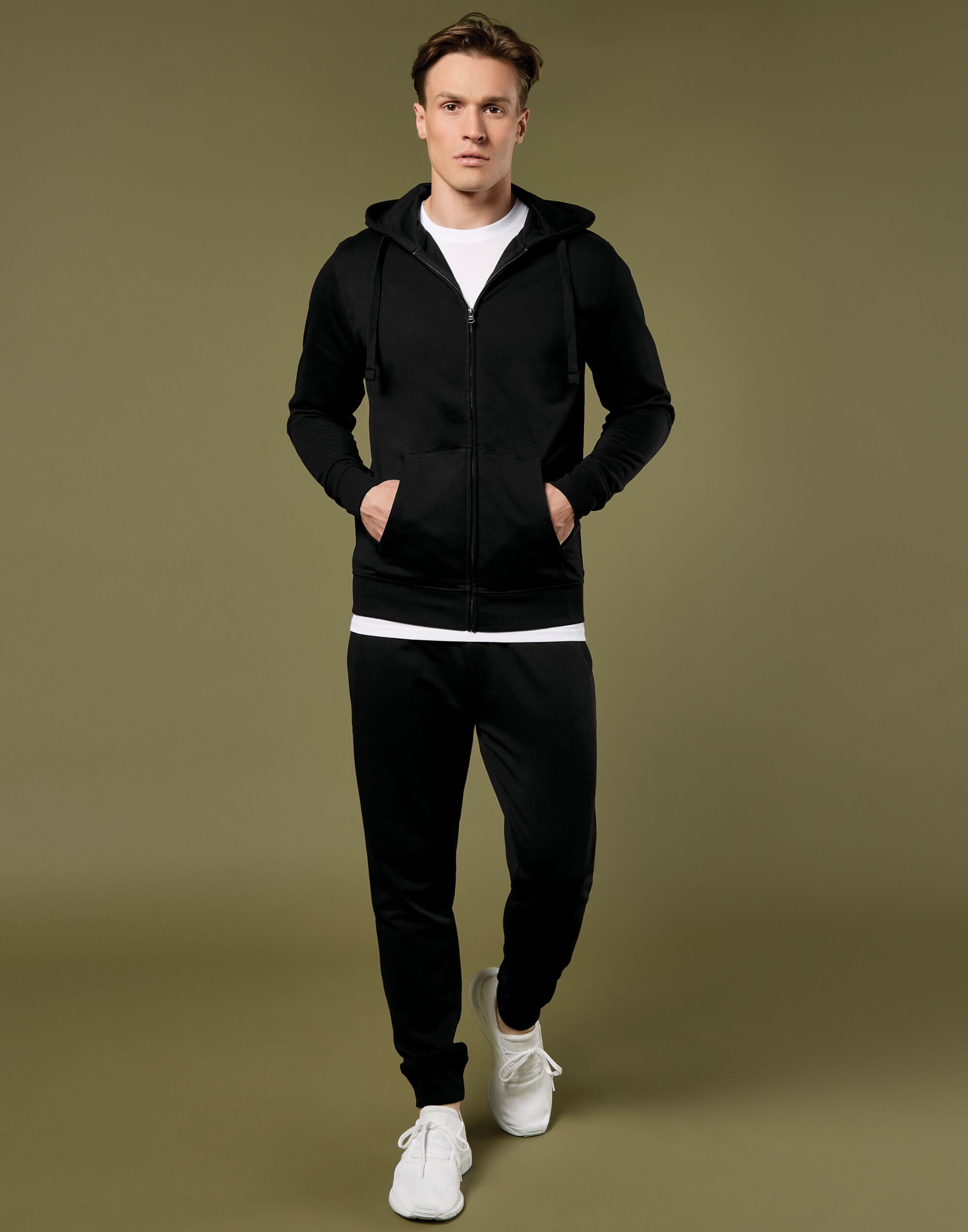 regular fit superwash® 60 zipped hoodie regular fit superwash® 60 zipped hoodie